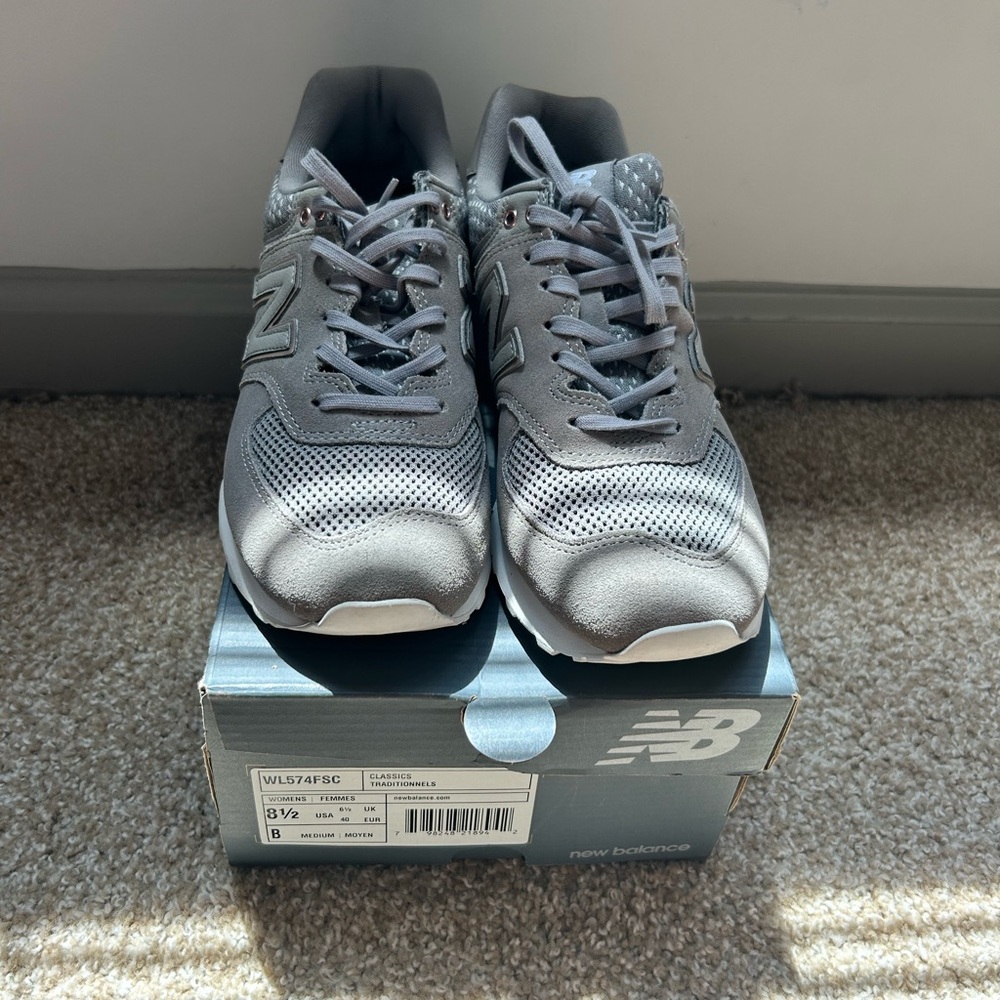 New Balance Women's Gray Athletic Shoes